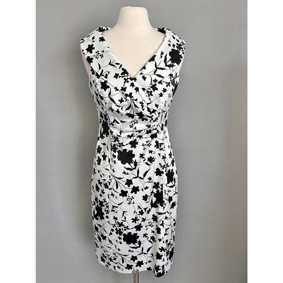 Kay Unger Dresses & Skirts - Kay Unger Satin Sheath Portrait Collar Party Cocktail Dress Sz 8 Black and White